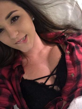 2544427711, female escort, Topeka